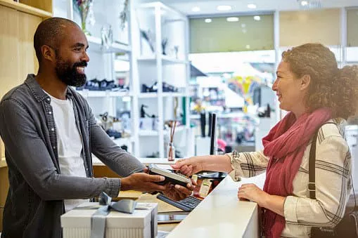 customer-retention-benefits-and-strategies_By_trinity-olasehinde_On_2023-05-14__retentn.png